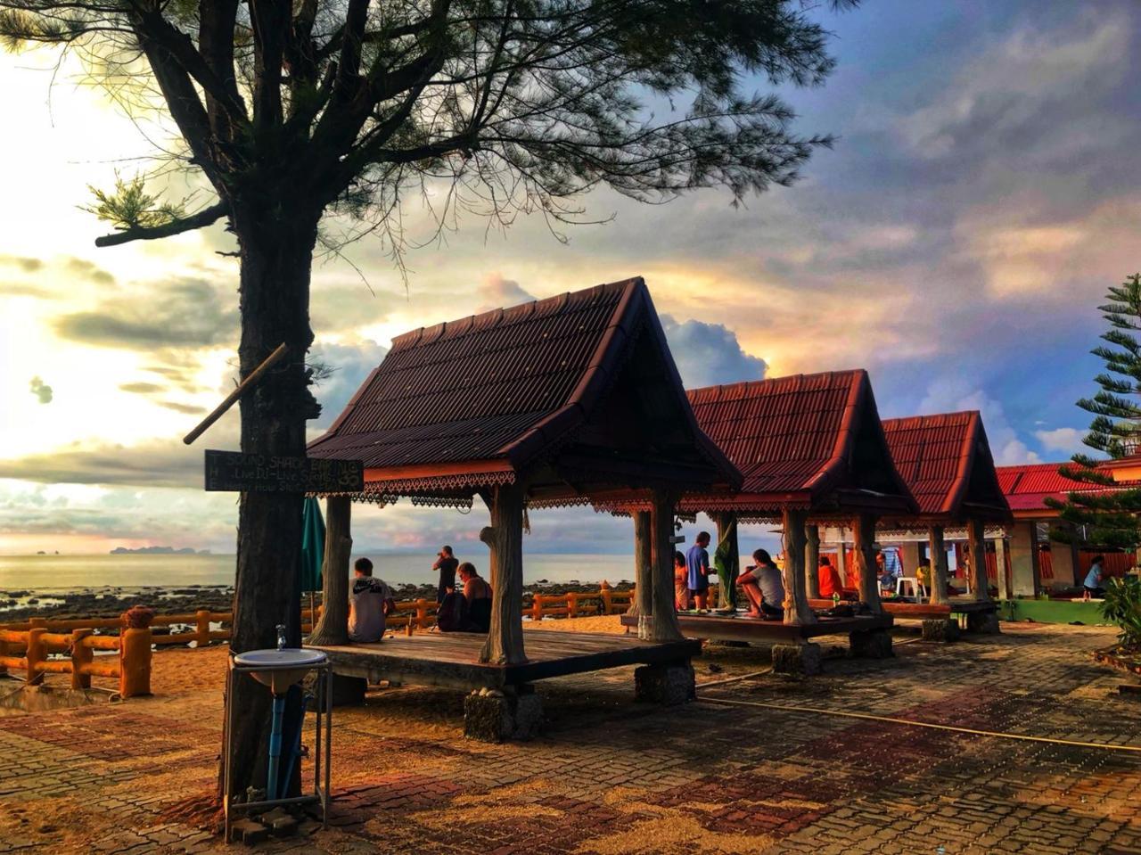 Prukrom Lanta Guesthouse Ko Lanta Dış mekan fotoğraf
